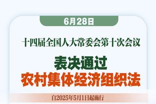 ?冷战！萨拉赫刚和前面一个人握完手，却与克洛普互相无视错开